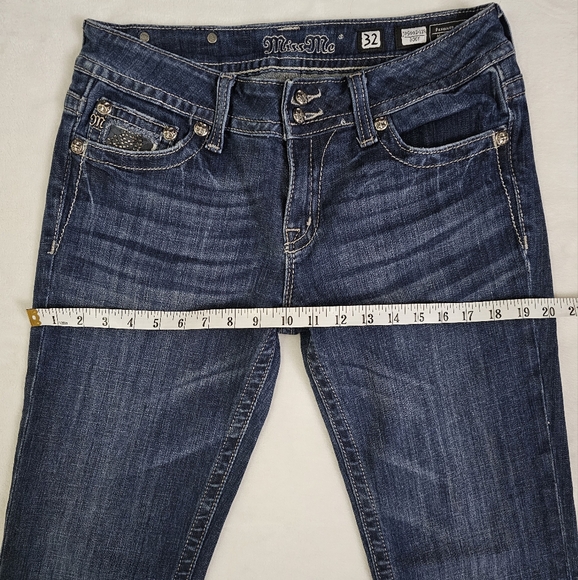 Miss Me Boot Embellished Black Rose Lace & Rhinestone Detail Edgy Jeans - Picture 7 of 16